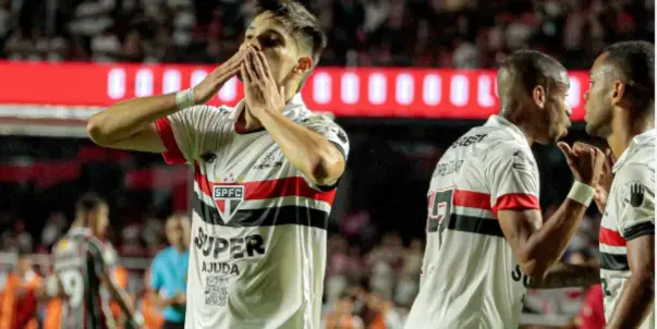 O São Paulo Precisa de Mais Eficiência para Alcançar o Topo da Libertadores. O São Paulo não conseguiu a vitória em casa contra o Barce